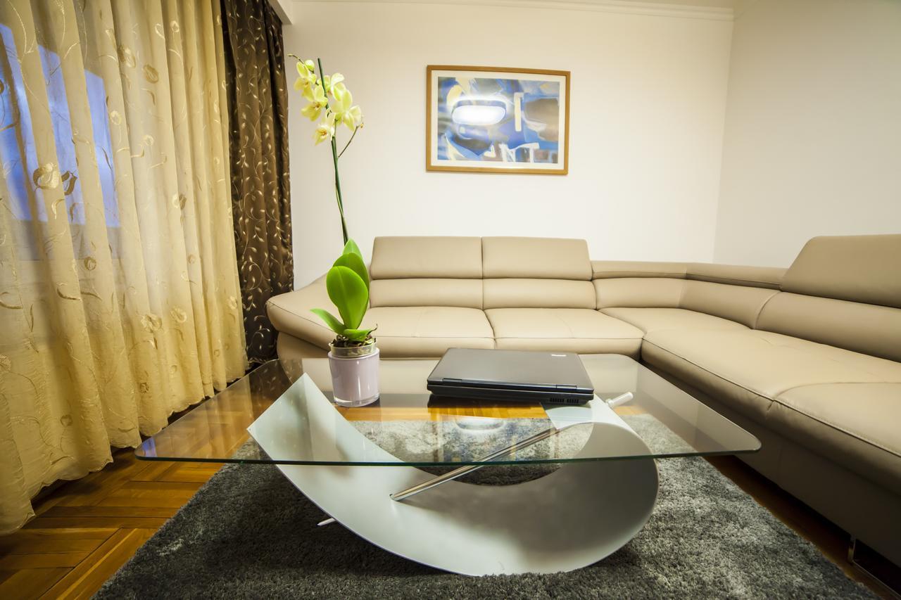 קלוז'-נאפוקה Business Class Apartment מראה חיצוני תמונה