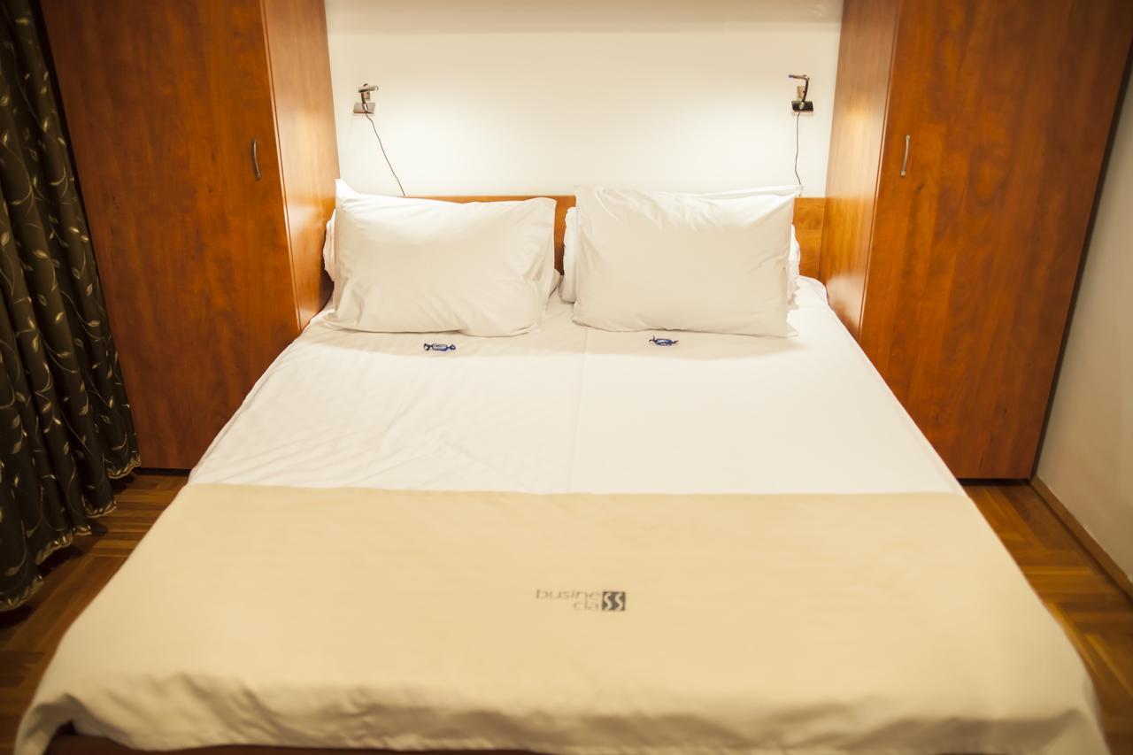 קלוז'-נאפוקה Business Class Apartment מראה חיצוני תמונה